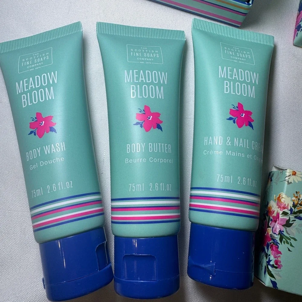 Scottish Fine Soaps Meadow Bloom 4pc Luxurious Gift Set Body Wash‎ Butter Soap